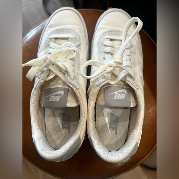 Nike Daybreak Sneakers in White Gum - Picture 8 of 8